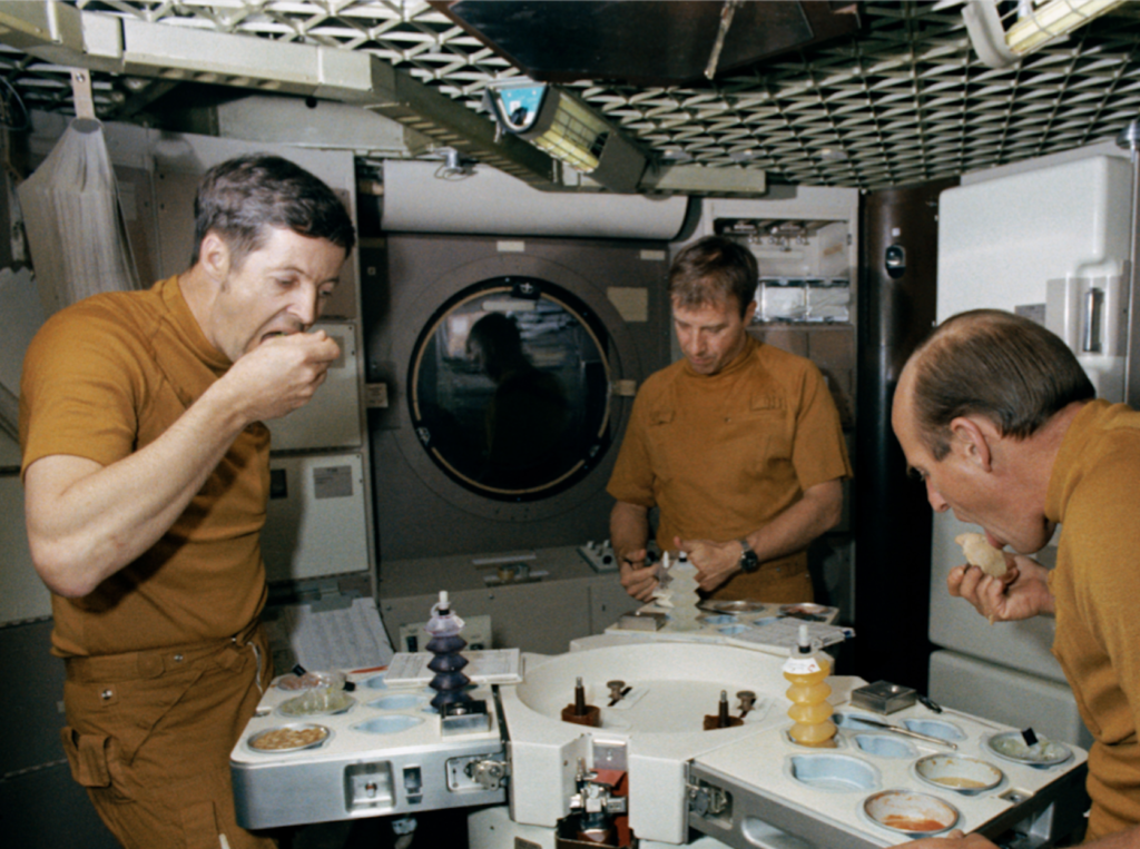 10 Fun Facts About Food in Space โ The Feed Biology Diagrams